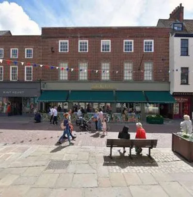 The Ivy, 89-91 East Street, Chichester