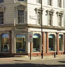 Vauxhall Bridge Road, SW1